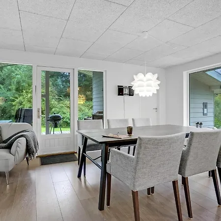Four-bedroom In Casa vacanze Spottrup