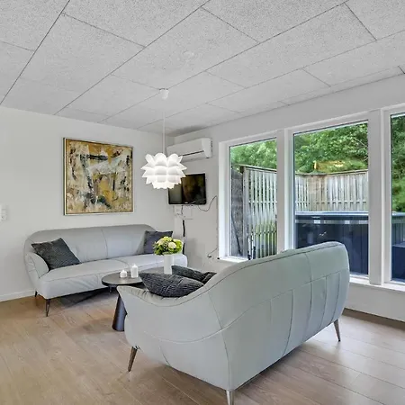 Four-bedroom In Spottrup