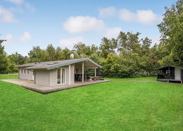 Four-bedroom In Spottrup
