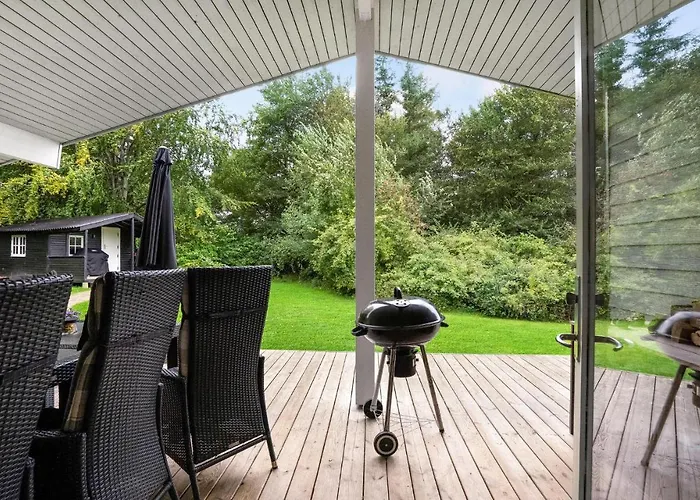 Four-bedroom In * Spottrup